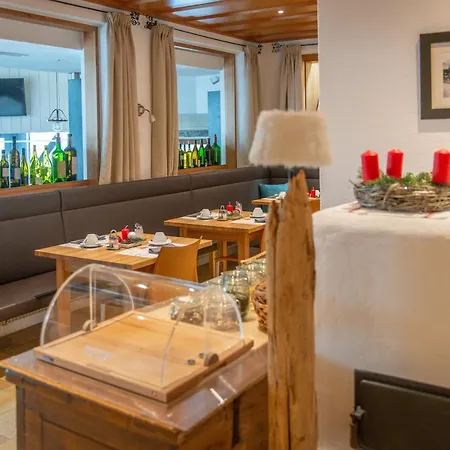 Otel Quality Hosts Arlberg - Bergheim 4*
